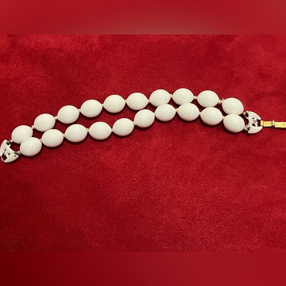 Trifari Jewelry - TRIFARI Vintage White Bead Crown Bracelet